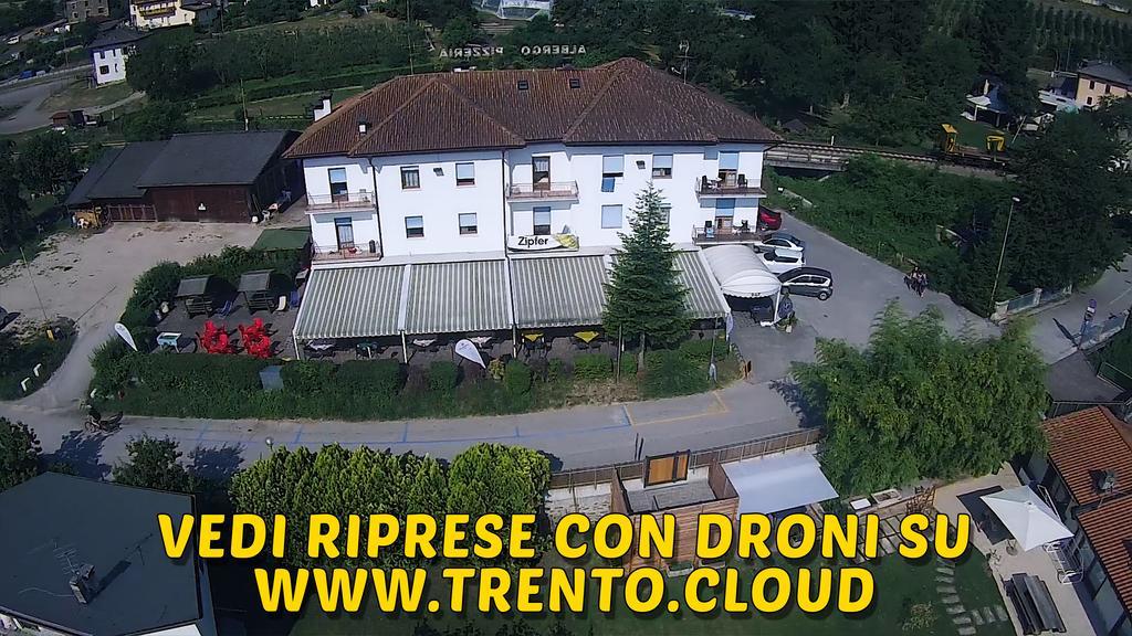 Hotel Pizzeria Mezzolago Pergine Valsugana Exterior foto